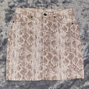 Rich & skinny skirt